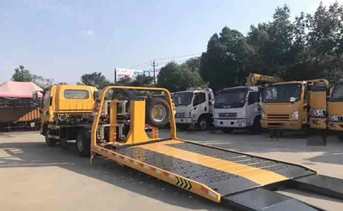 杜集区汽车中途维修案例